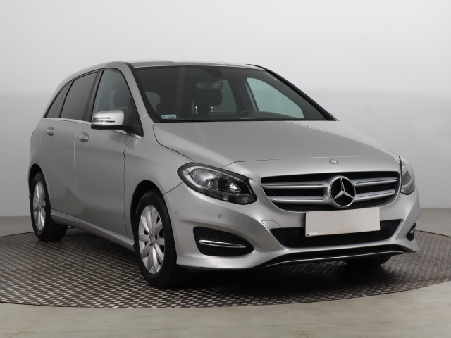 Mercedes-Benz B 2016