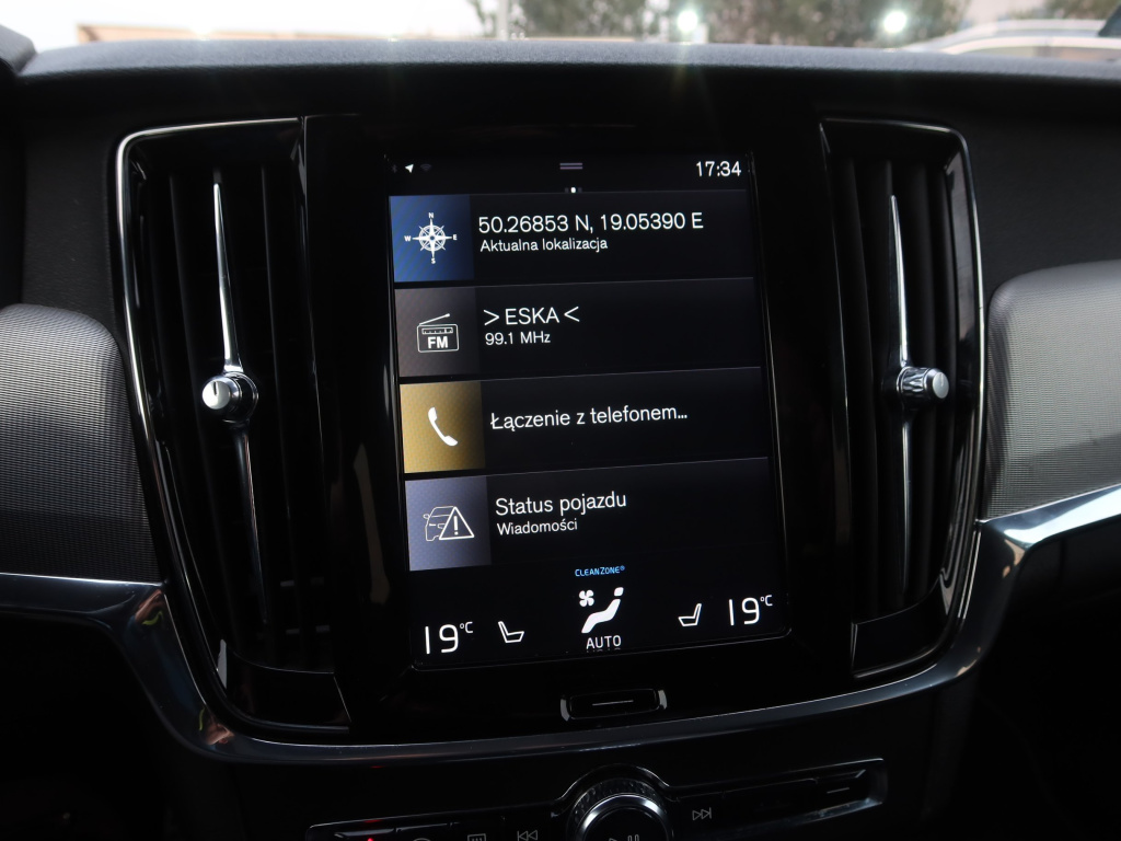Volvo V90