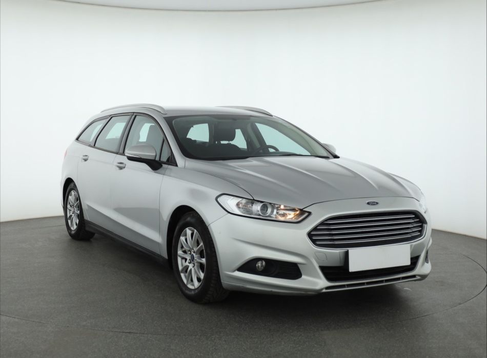 Ford Mondeo - 2015