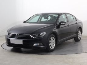 Volkswagen Passat - 2017