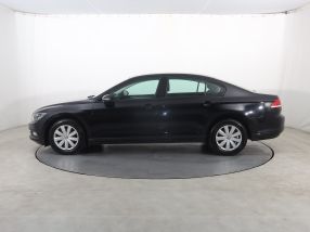 Volkswagen Passat - 2017