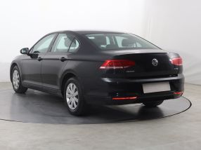 Volkswagen Passat - 2017