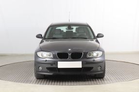BMW 1 - 2004