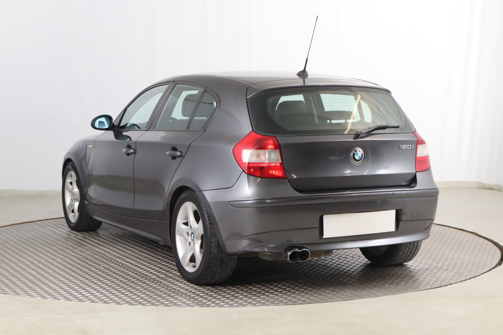 BMW 1