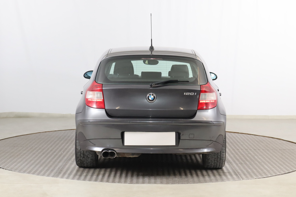 BMW 1