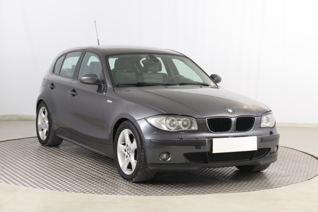 BMW 1 2004