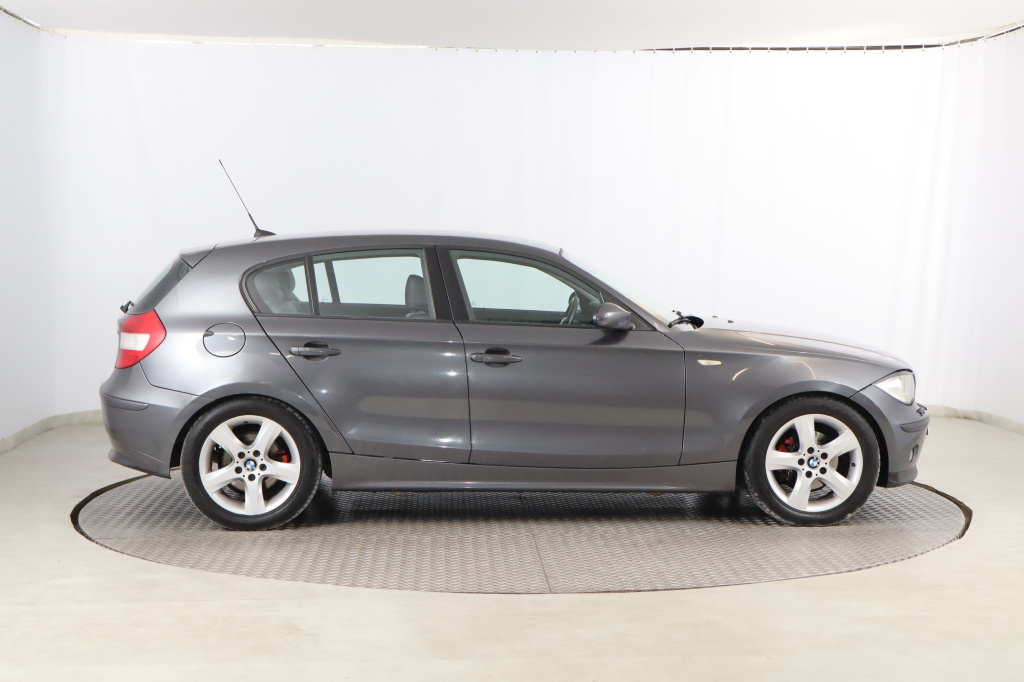 BMW 1