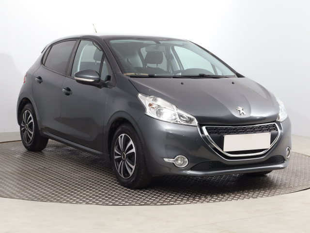 Peugeot 208 2015