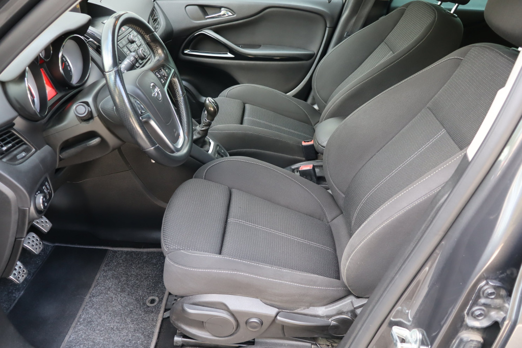 Opel Zafira Tourer