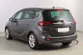 Opel Zafira Tourer - 2012