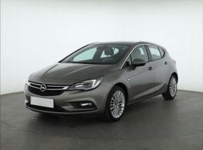 Opel Astra - 2015