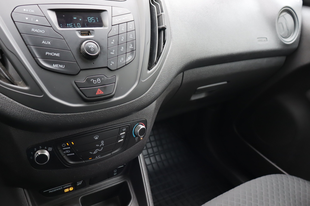 Ford Transit Courier