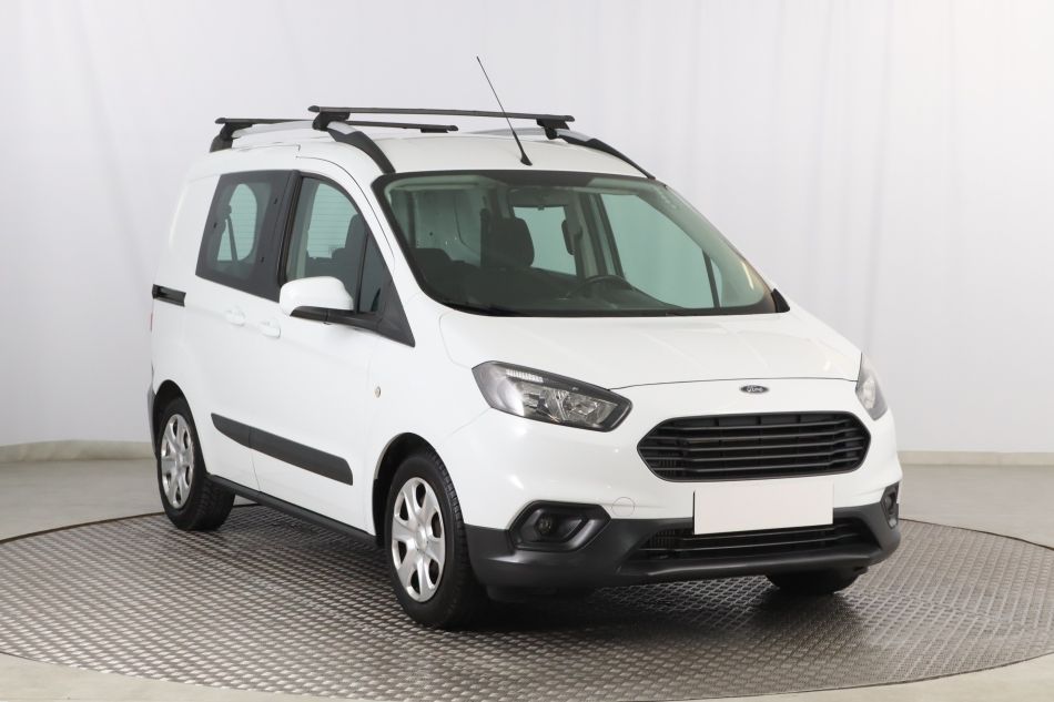 Ford Transit Courier - 2018