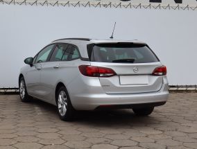 Opel Astra - 2020