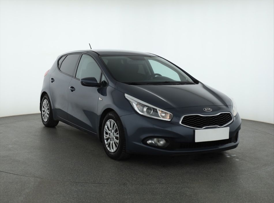 Kia Ceed - 2012