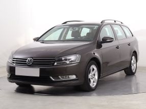 Volkswagen Passat - 2014