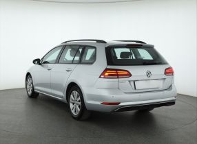 Volkswagen Golf - 2019
