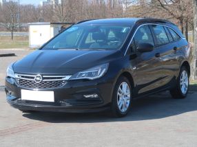 Opel Astra - 2017
