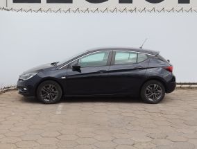 Opel Astra - 2019