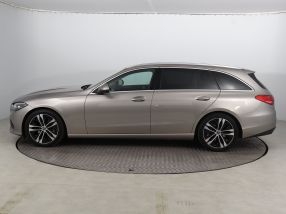 Mercedes-Benz C - 2023