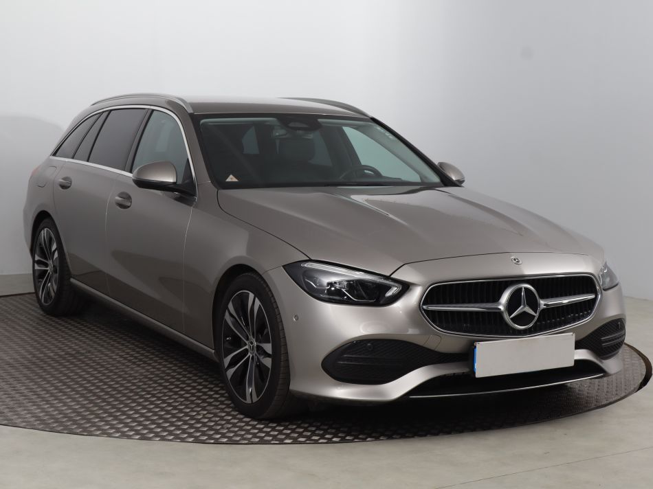 Mercedes-Benz C - 2023