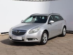 Opel Insignia - 2013