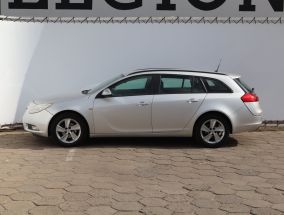 Opel Insignia - 2013