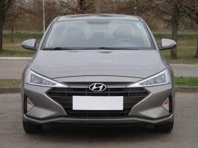 Hyundai Elantra - 2019