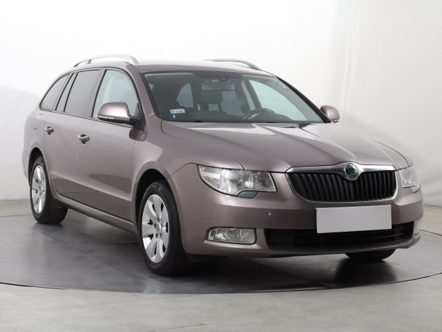Skoda Superb 2010