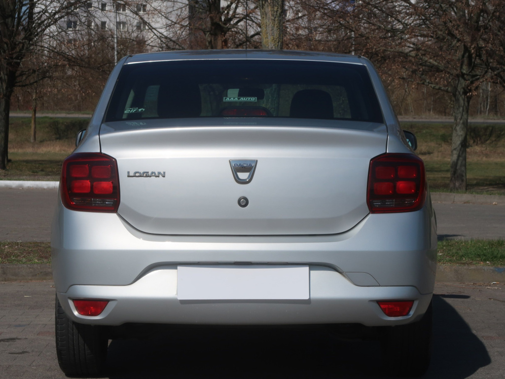 Dacia Logan