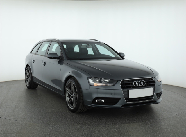 Audi A4 2014