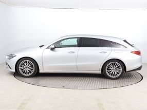 Mercedes-Benz CLA - 2022