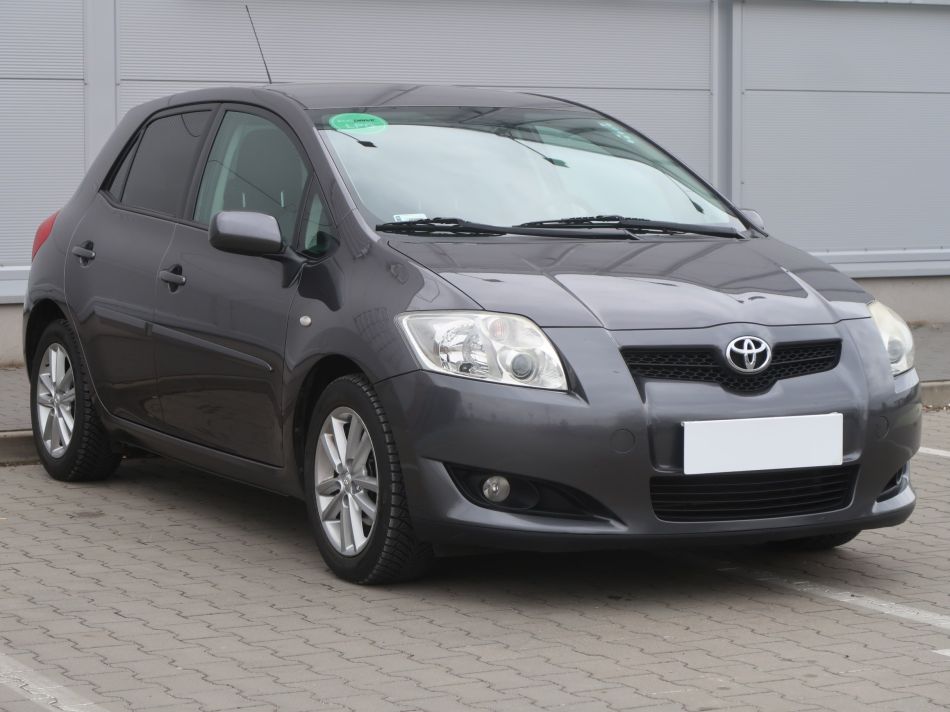 Toyota Auris - 2009