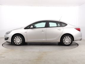 Opel Astra - 2016