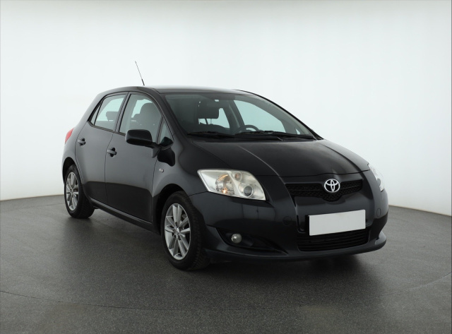 Toyota Auris 2009