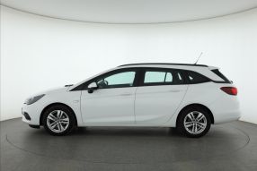 Opel Astra - 2021