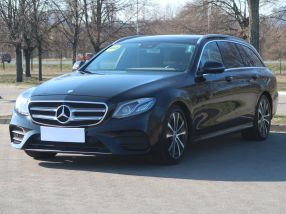 Mercedes-Benz E - 2017
