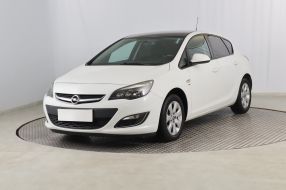 Opel Astra - 2013