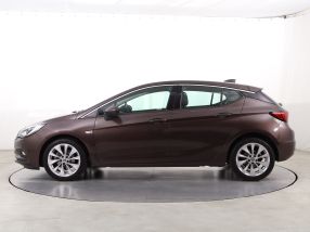 Opel Astra - 2016