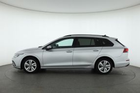 Volkswagen Golf - 2021