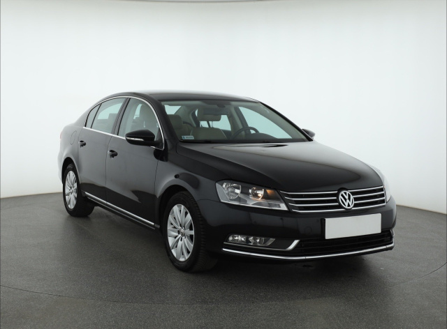 Volkswagen Passat 2011