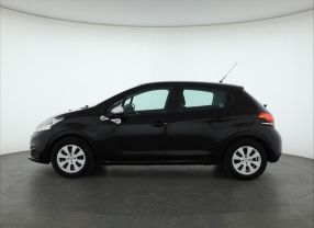 Peugeot 208 - 2015