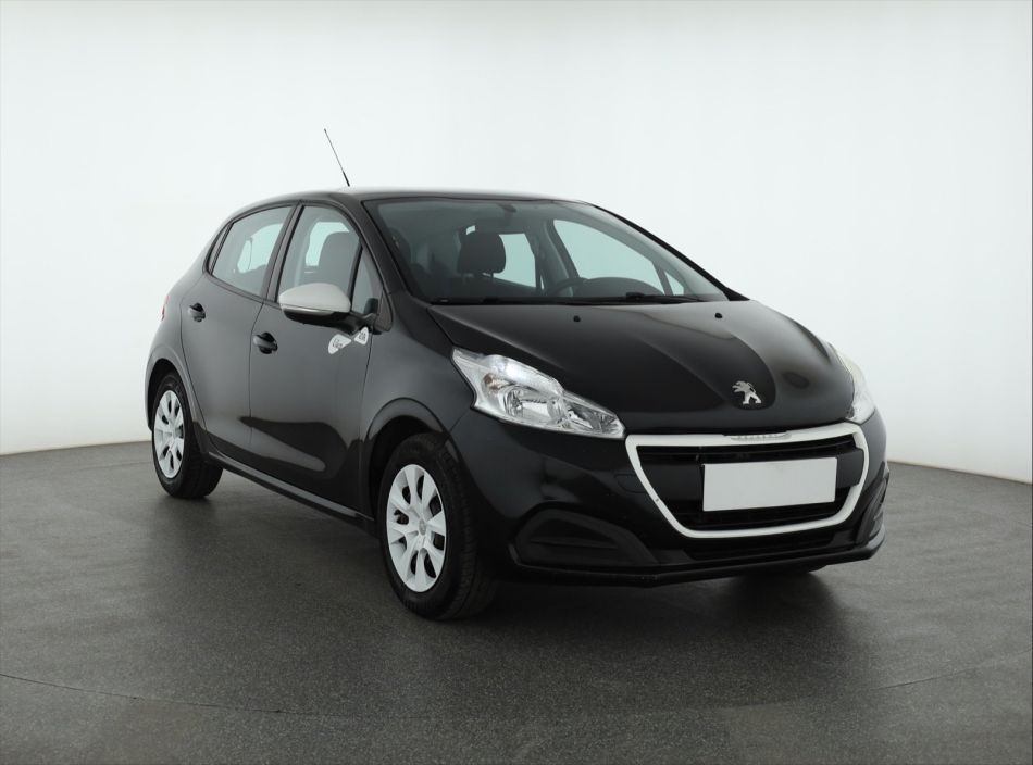 Peugeot 208 - 2015