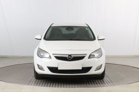 Opel Astra - 2010