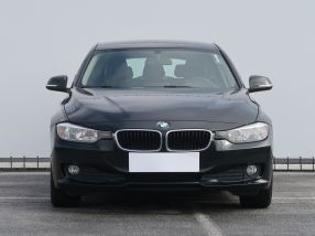BMW 3 - 2013