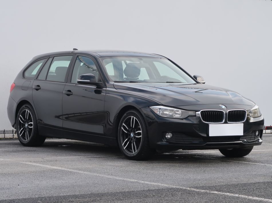 BMW 3 - 2013