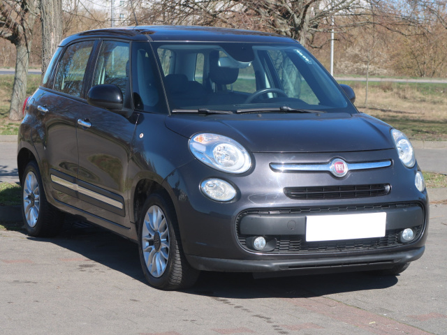 Fiat 500L, 2014