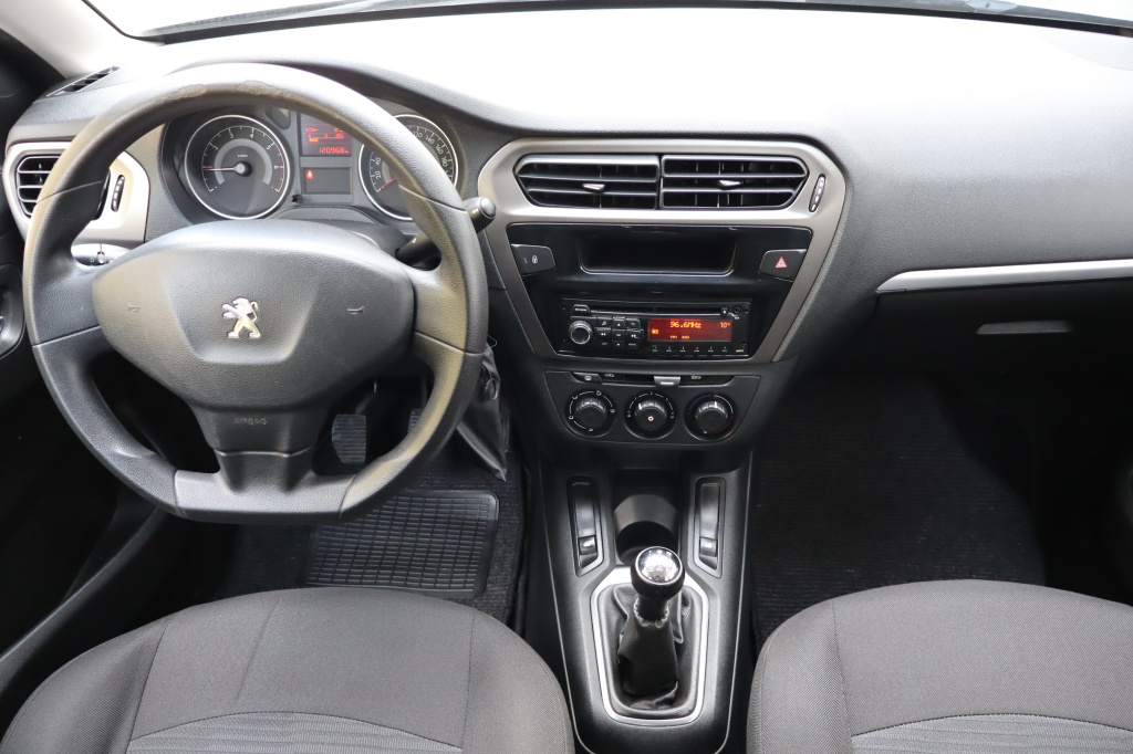 Peugeot 301