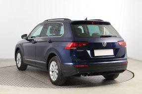 Volkswagen Tiguan - 2018