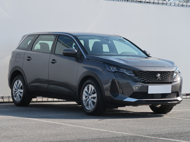 Peugeot 5008 2021